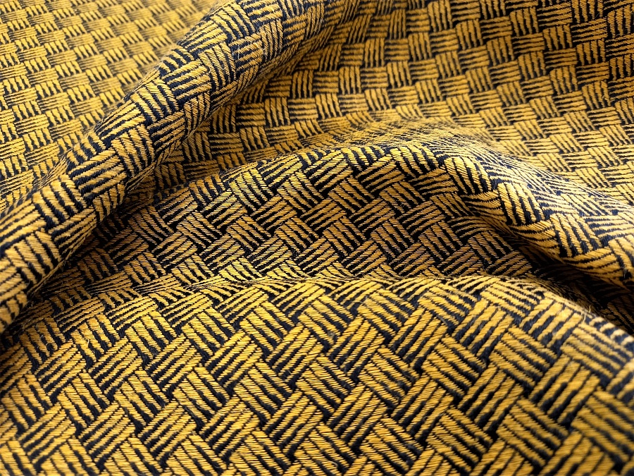 látka konopí-bavlna "Ratan" žluté konopí na černé bavlněné osnově